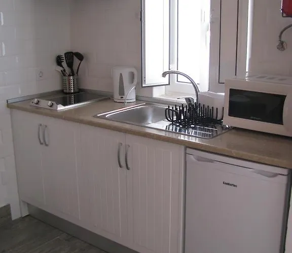 Galega בית הארחה 3*